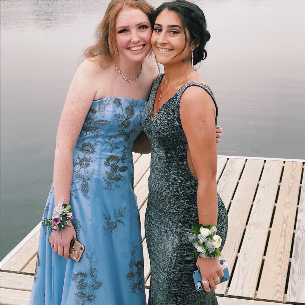 I Am Selling A Zoey Grey Prom Dress For $250
